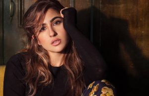 Sara Ali Khan Networth, Religion, Boyfriend, Family, Age, Bio & More