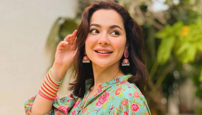 Hania Aamir Age, Net Worth, Height, Affairs, Education, Religion Family Bio & More