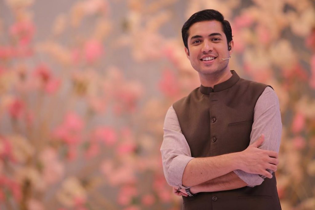 Iqrar Ul Hassan Age, Net Worth, Height, Wife, Religion, Live, Family Bio & More