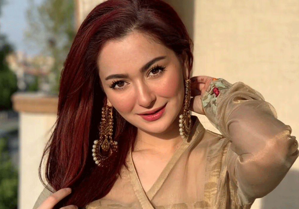 Hania Aamir Age, Net Worth, Height, Affairs, Education, Religion Family Bio & More